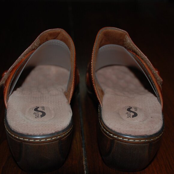 Brand New Softwalk Clogs - Picture 5 of 5